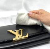 Collonil’s Polishing Cloth